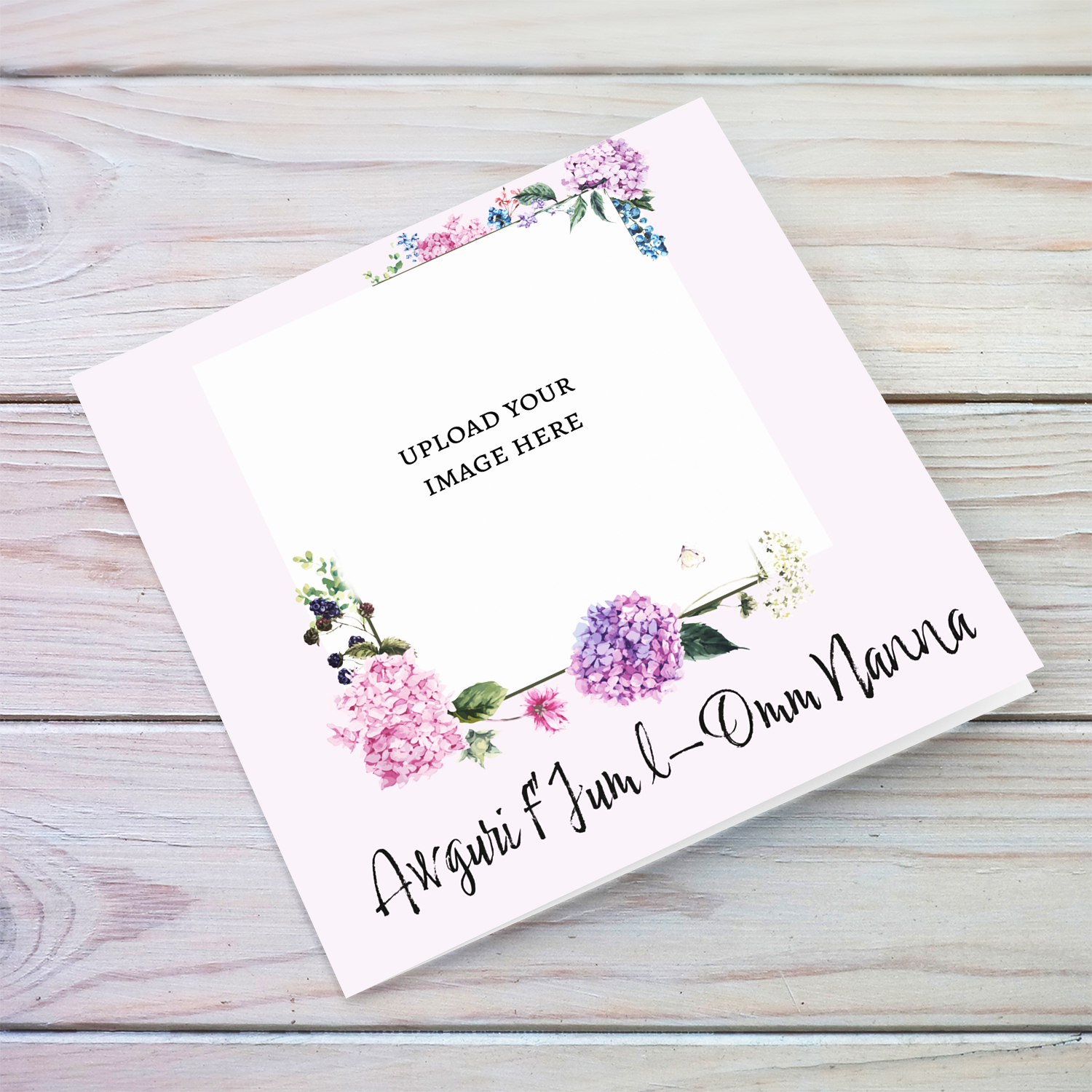 Light pink background photo card for Mother's Day with hydrangeas flowers for Grandma / Nanna in Maltese