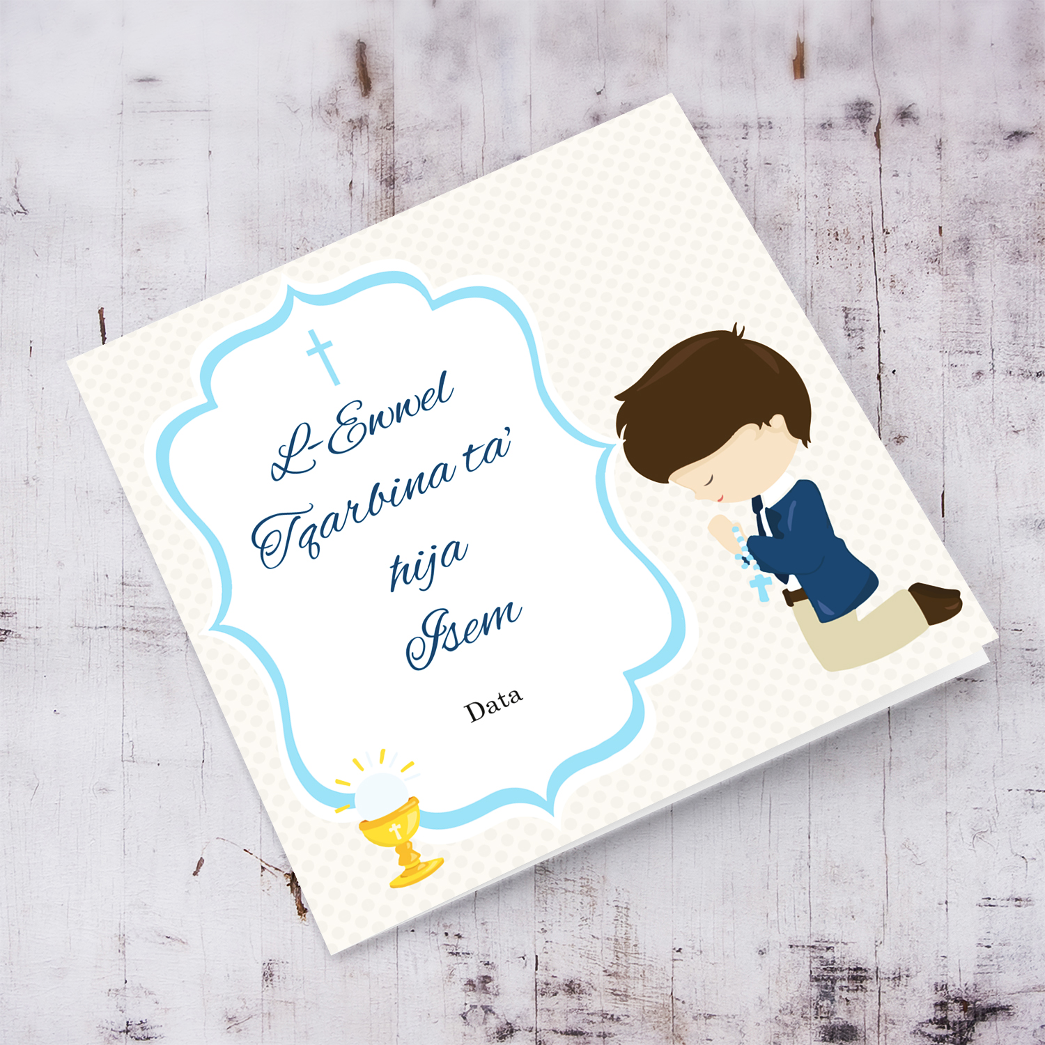 Boy praying Holy Communion card for brother in light cream background in Maltese (Personalisable)